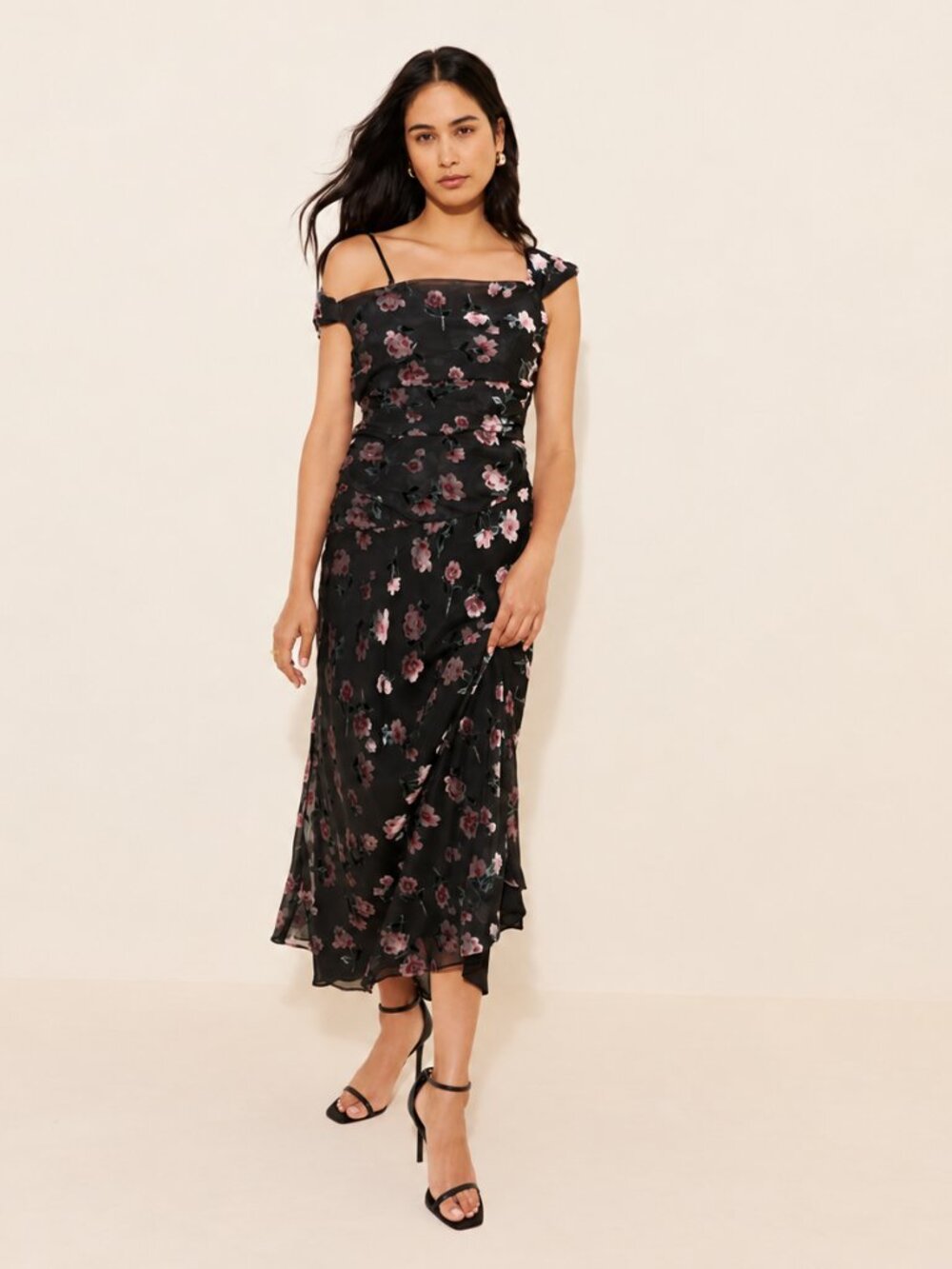 For Love & Lemons Aigrette Floral Velvet Burnout Maxi Dress Black NWT Size M